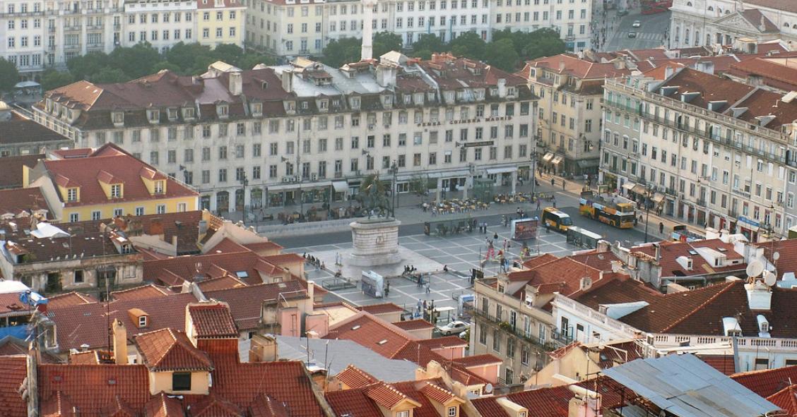 Vendas de casas disparam... e preços também 