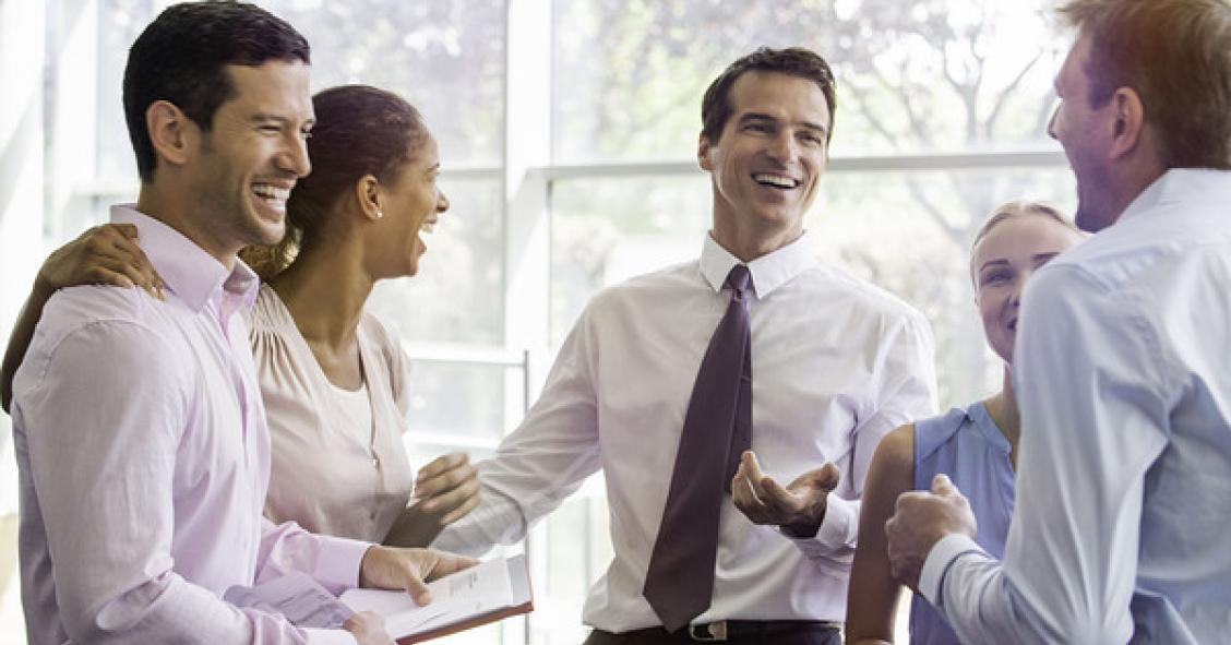 És um bom colega? 10 regras de ouro para melhorar o ambiente de trabalho