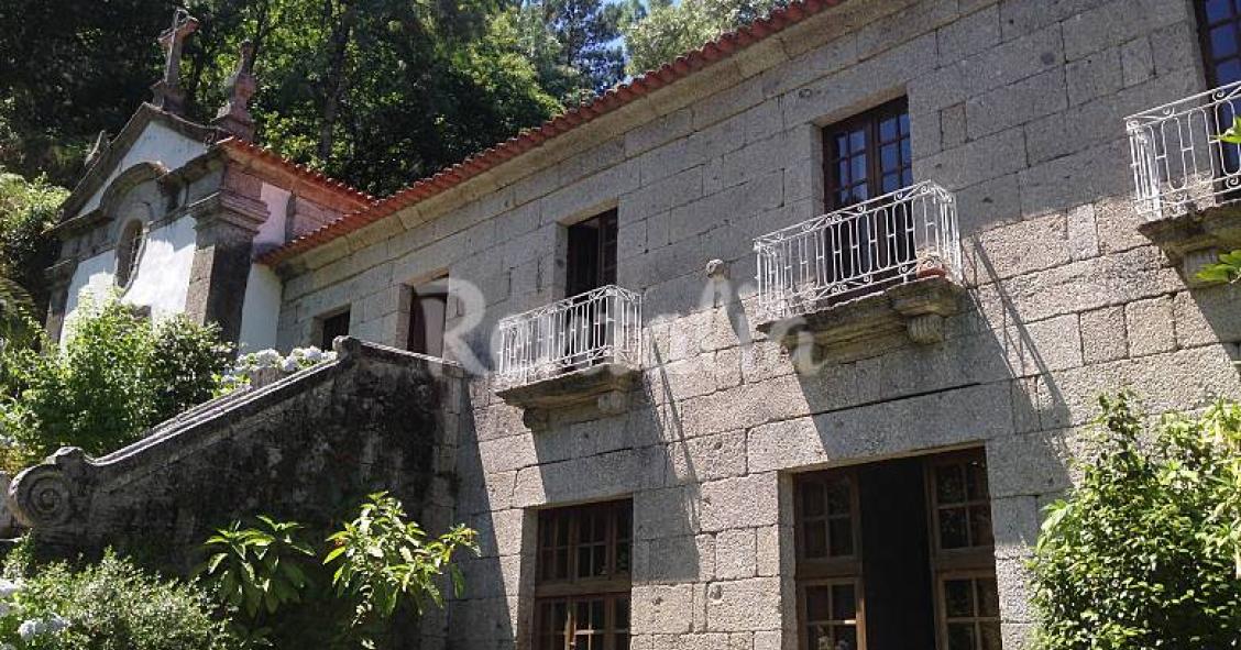 Casas de fim de semana: Um Solar em plena natureza verde do Gerês para desfrutar o inverno