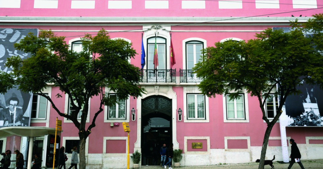PS beneficia de isenção de IMI sobre património de sete milhões 