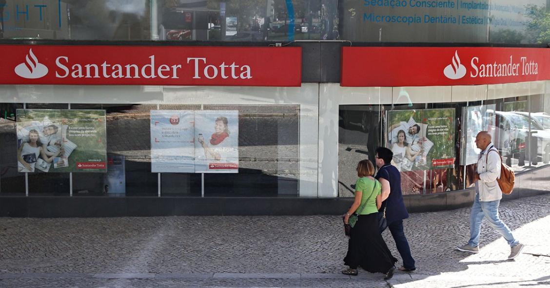 Santander iguala Bankinter na guerra dos spreads no crédito à habitação 