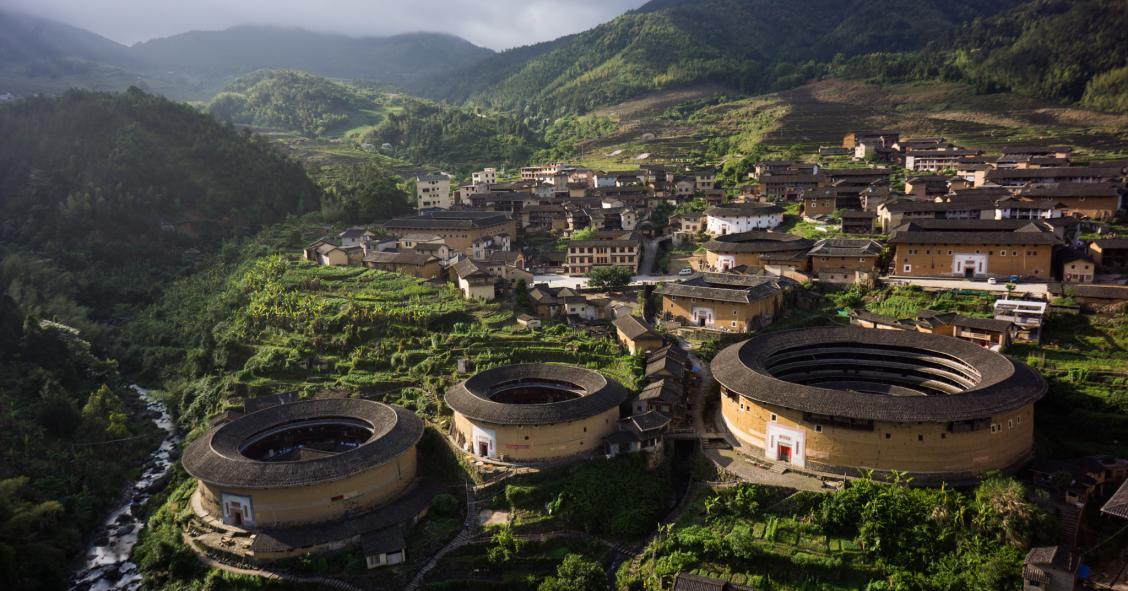 As impressionantes “casas redondas” da China que estão em perigo de extinção 