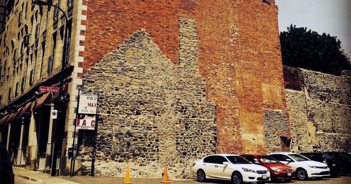 À caça de “edifícios fantasma” nos EUA e Reino Unido 