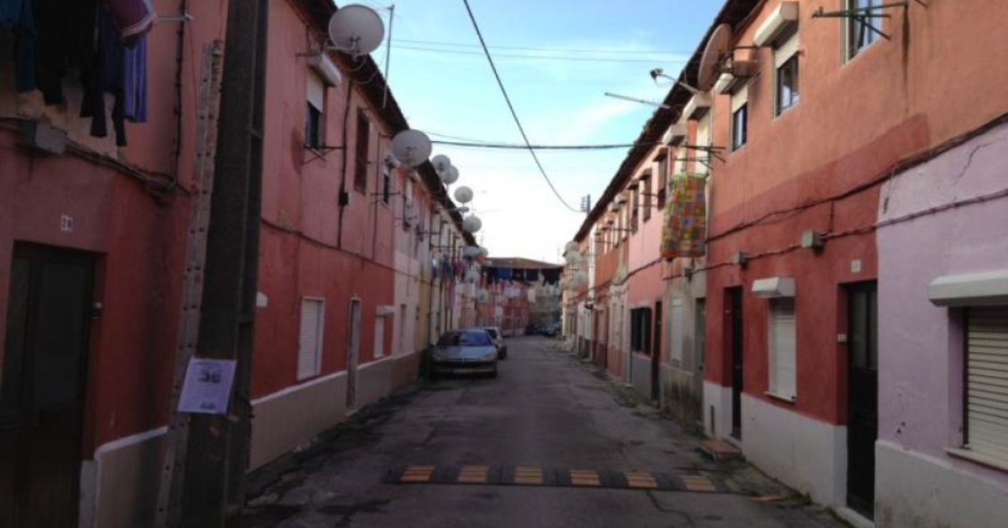 Câmara de Lisboa quer anular venda da Vila Dias, no Beato