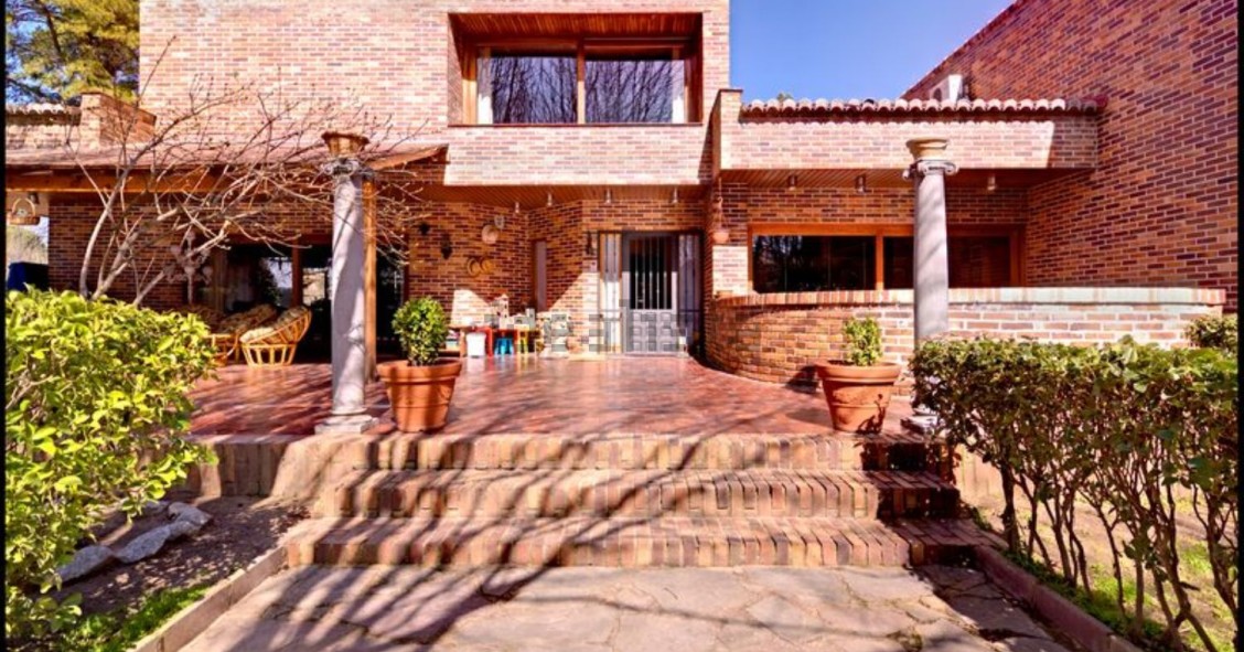 Casa fica na urbanização de Parquelagos