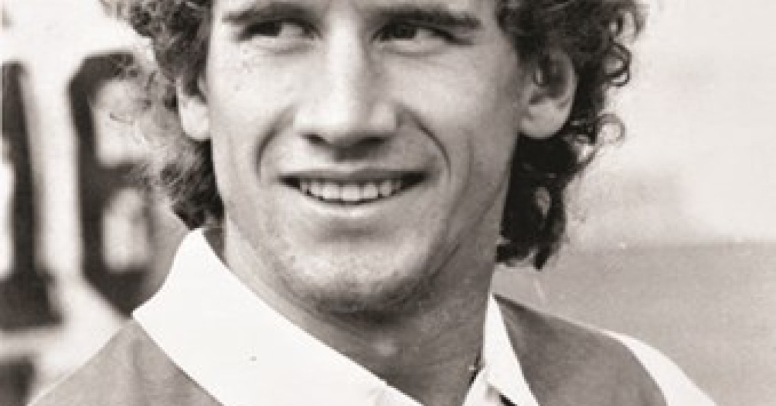 Ex-futebolista do FCP suspeito de desviar 400.000 euros em negócio de construção civil