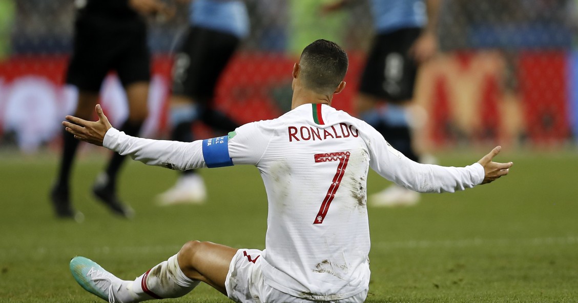 Trabalhadores da Fiat em greve após contratação de CR7