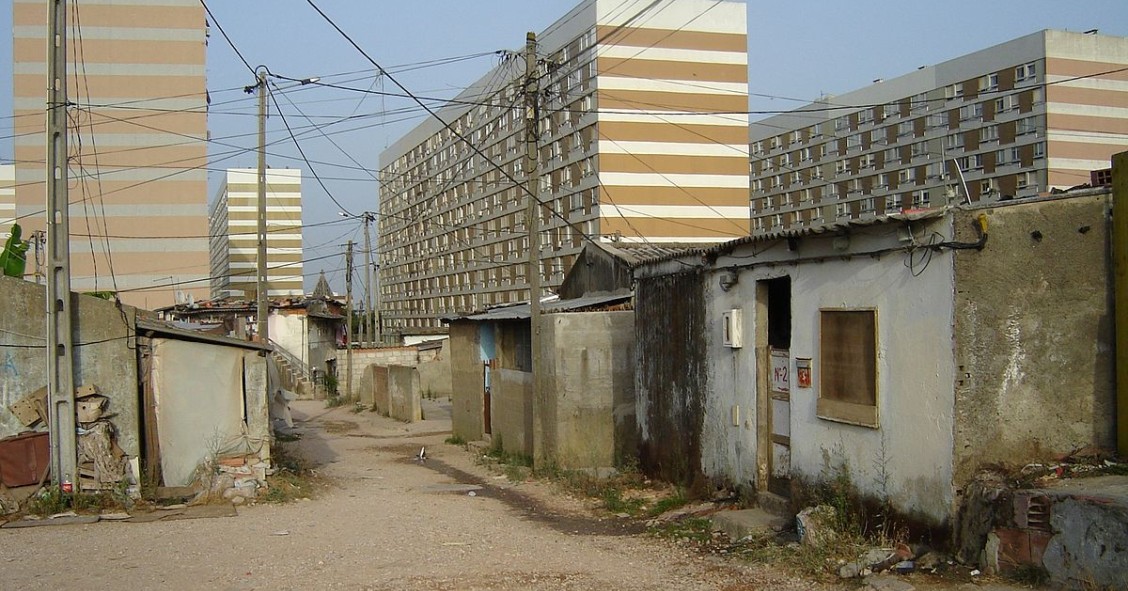 De bairro da lata a empreendimento imobiliário, história de uma Vitória numa Quinta em Loures