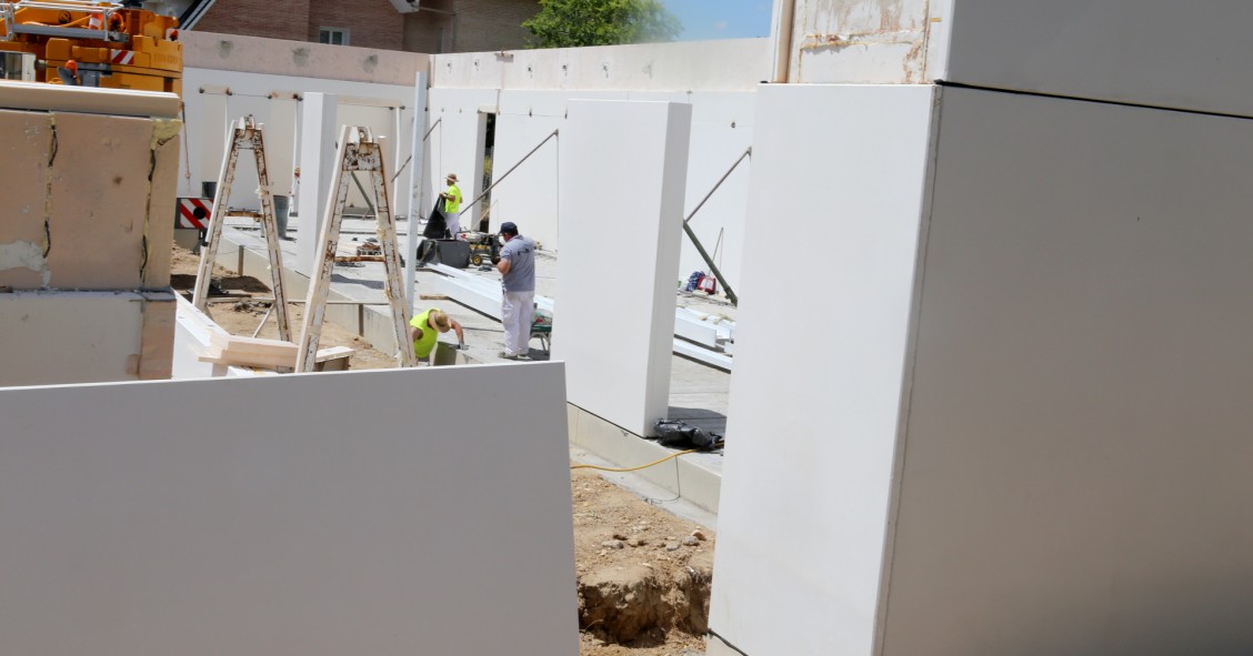 Licenças para construir e reabilitar casas em máximos de 2010