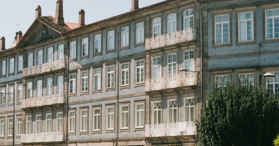 Segunda casa no mesmo concelho implica pagar ou não mais IMI?