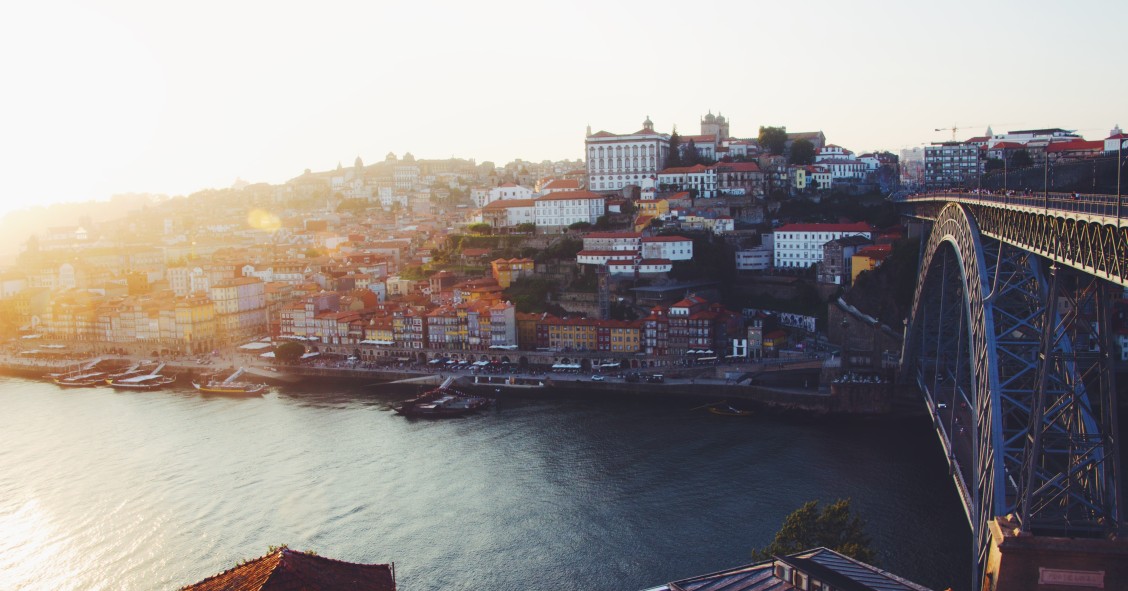 Quem anda “às compras” imobiliárias em Lisboa e Porto? A CE mandou fazer um estudo