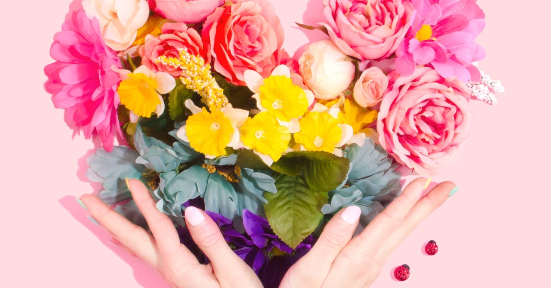 Dicas para ter a mesa perfeita no São Valentim (e celebrar o amor dentro de casa)