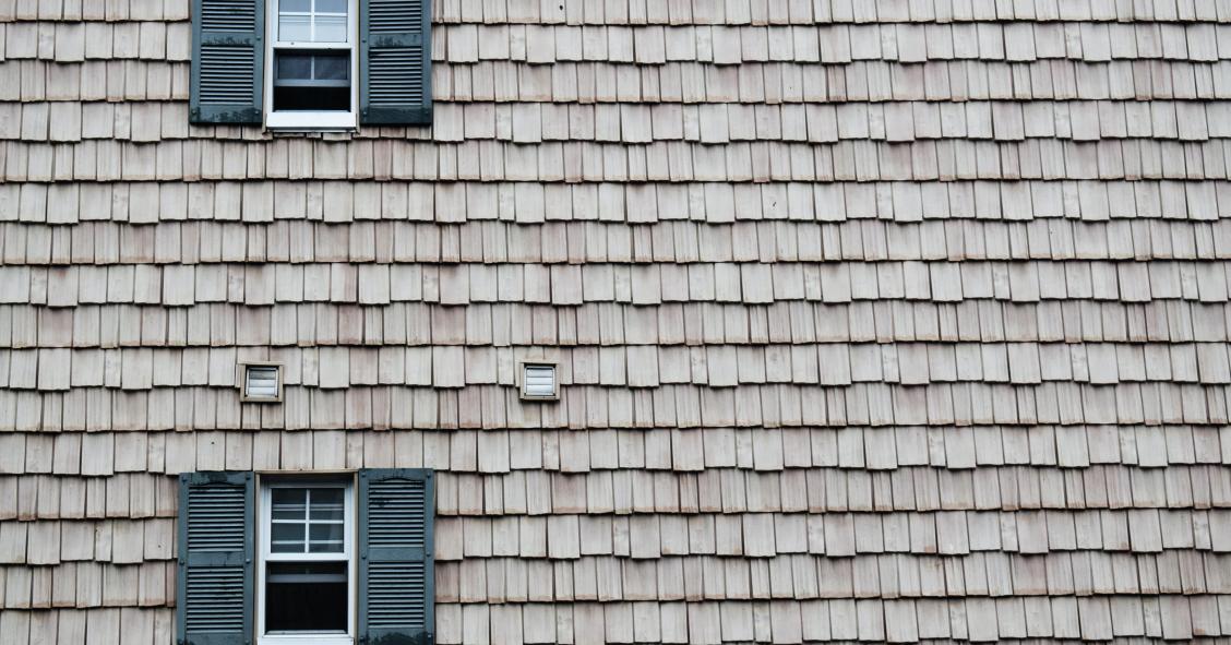 Jovens adultos saem de casa dos pais cada vez mais tarde – e poucos compram com menos de 30 anos 