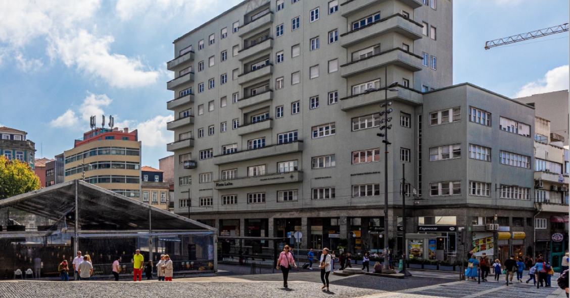 Grupo Ageas vende Edifício Rialto, o primeiro arranha-céus do Porto