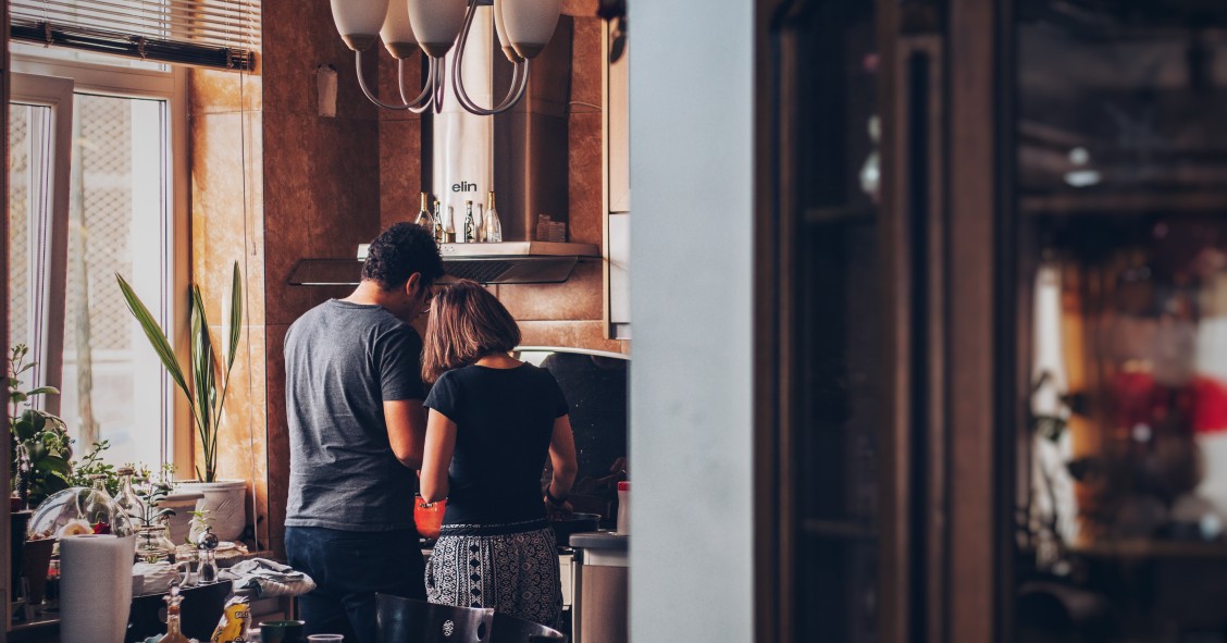 Partilhar a casa (ou um espaço) na pandemia: pistas para sobreviver ao confinamento