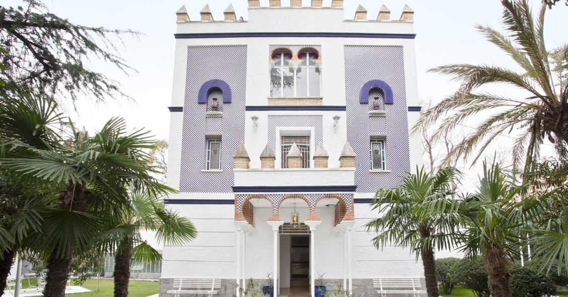 Este incrível palácio foi convertido numa casa de sonho – e o interior esconde várias surpresas