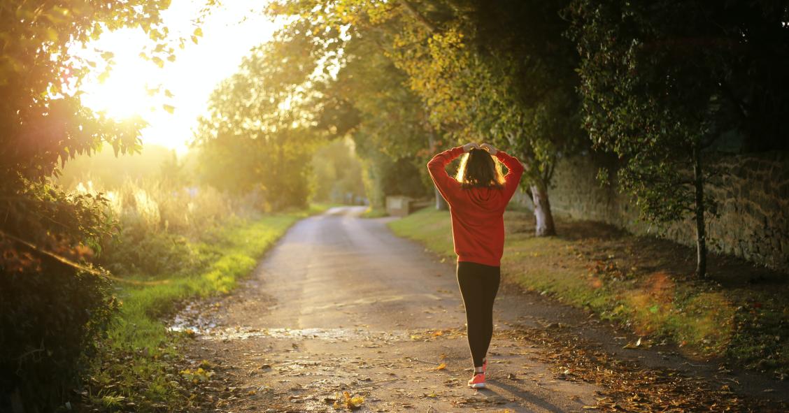 Correr ao ar livre com máscara: Sim ou não? Faz mal à saúde?