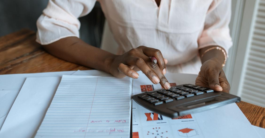 IRS 2021: trabalhadores que estiveram em lay-off têm de declarar complemento de estabilização