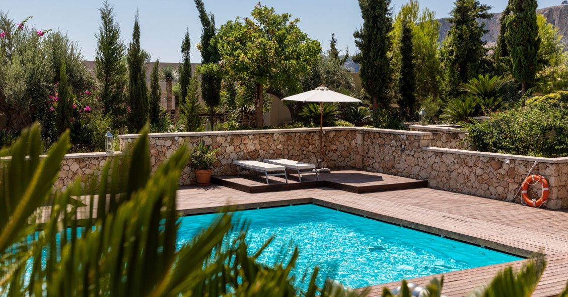 Piscina e espaço para teletrabalho ganham força na hora de comprar casa em Portugal na pandemia