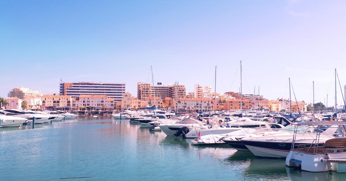 Portugueses compram Vilamoura World à Lone Star – negócio feito por mais de 100 milhões