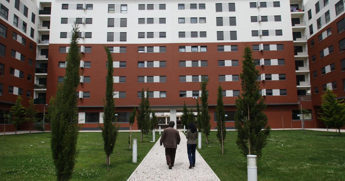 Edifícios licenciados aumentam 7% e os concluídos recuam 13,6% no primeiro trimestre