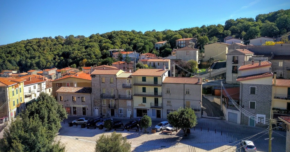 Arrendar casa por 1 euro em Ollolai