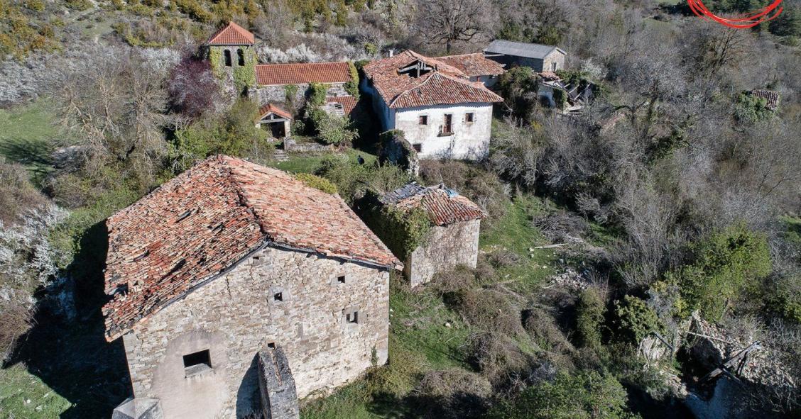 Aldeias à venda