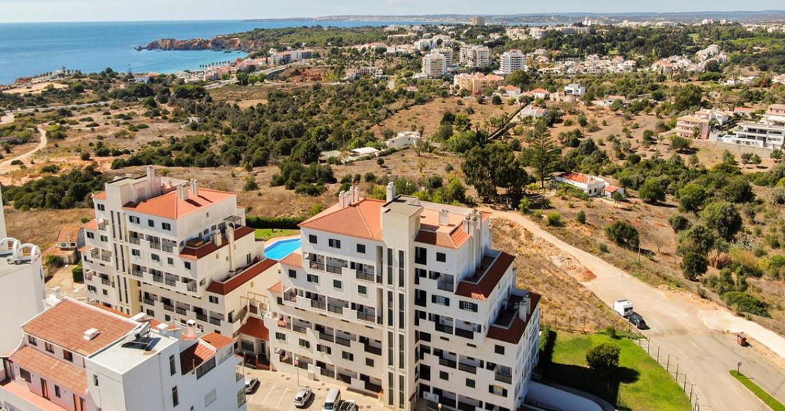 apartamentos perto da praia