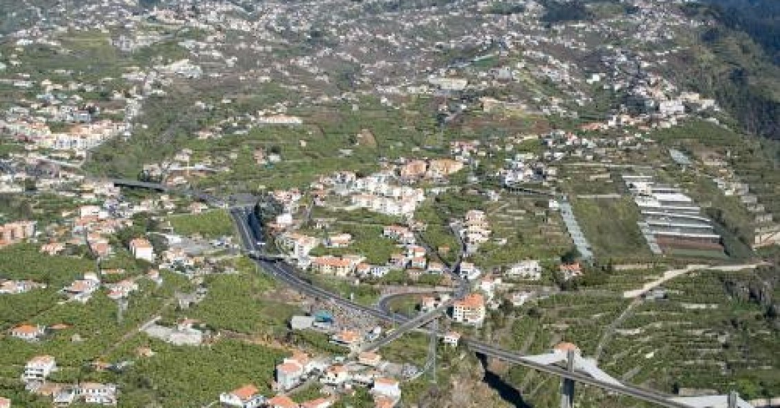 Construção de casas na Madeira