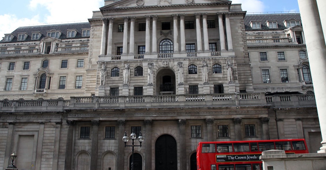 Juros a subir em Inglaterra