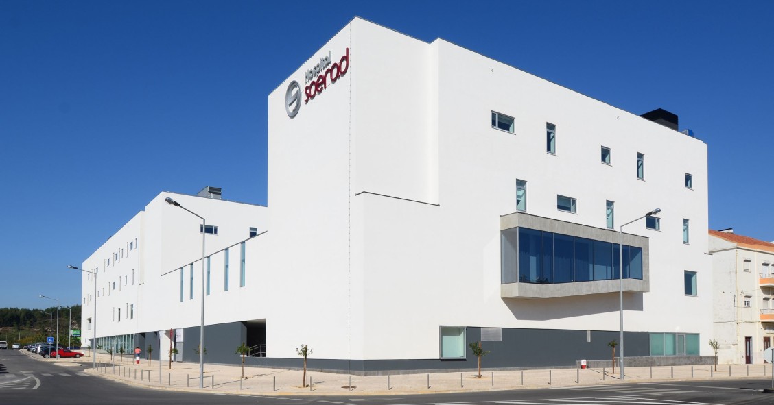 Compra de hospitais em Portugal