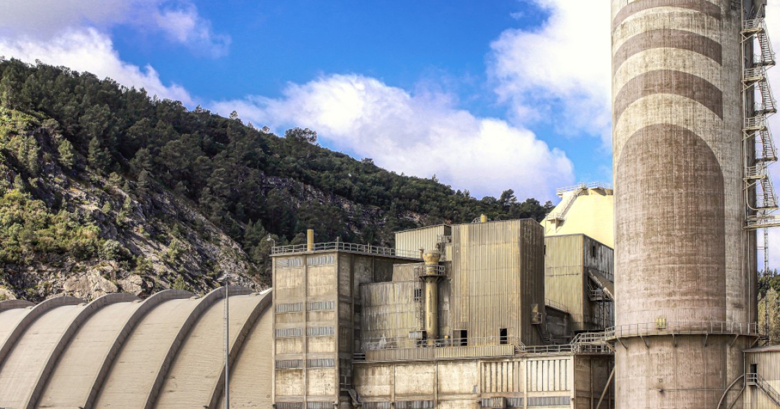 Câmara de Setúbal não muda legislação para viabilizar ampliação de pedreiras na Arrábida