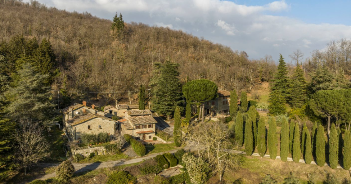 aldeia à venda