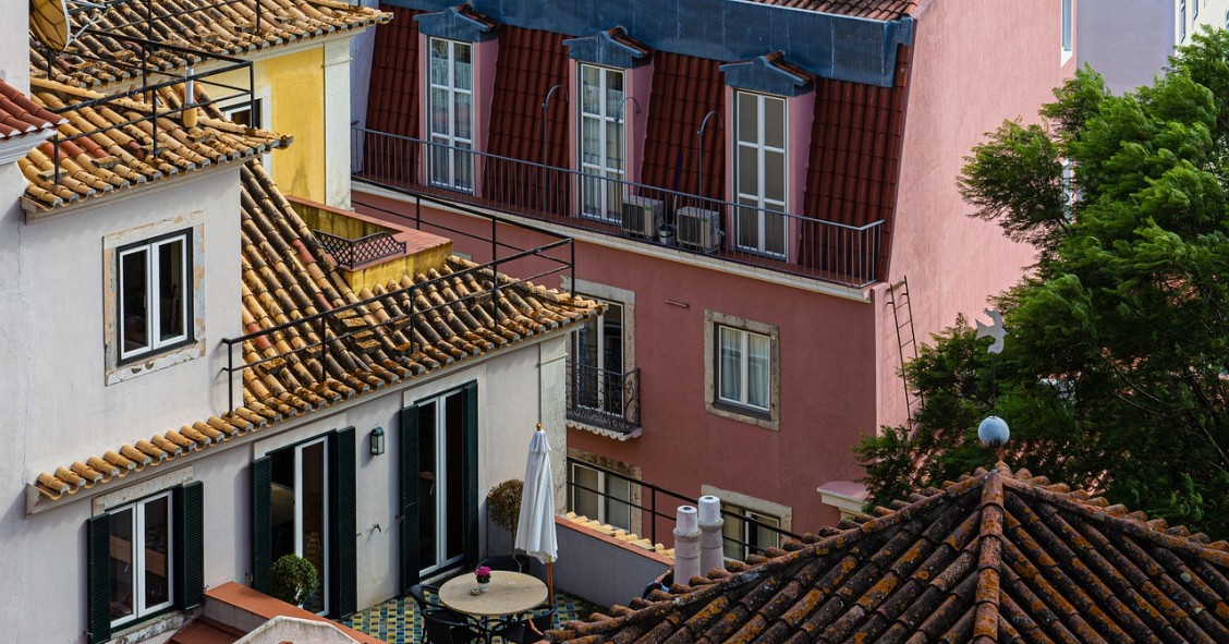 Pequeno terraço em Lisboa