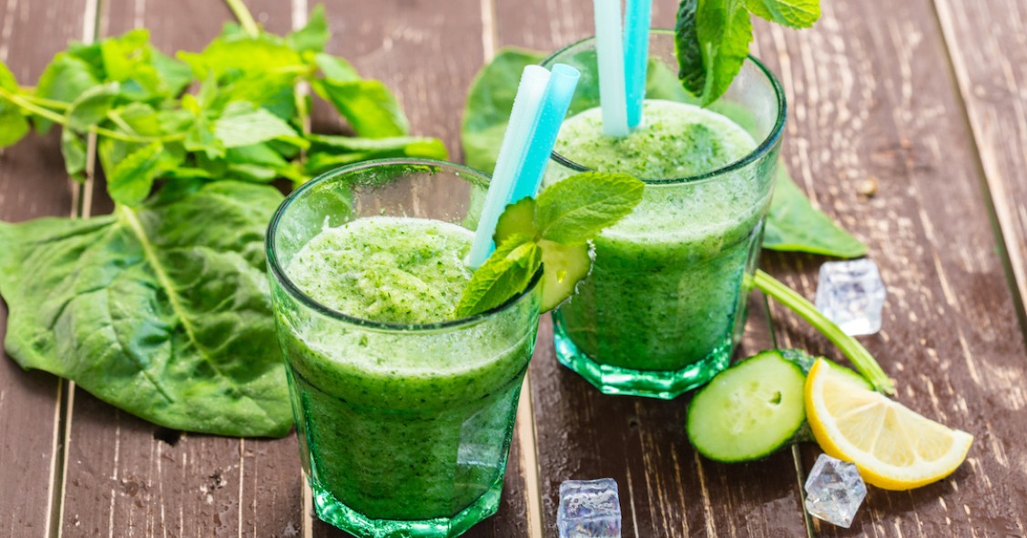 sumo verde de legumes e lima