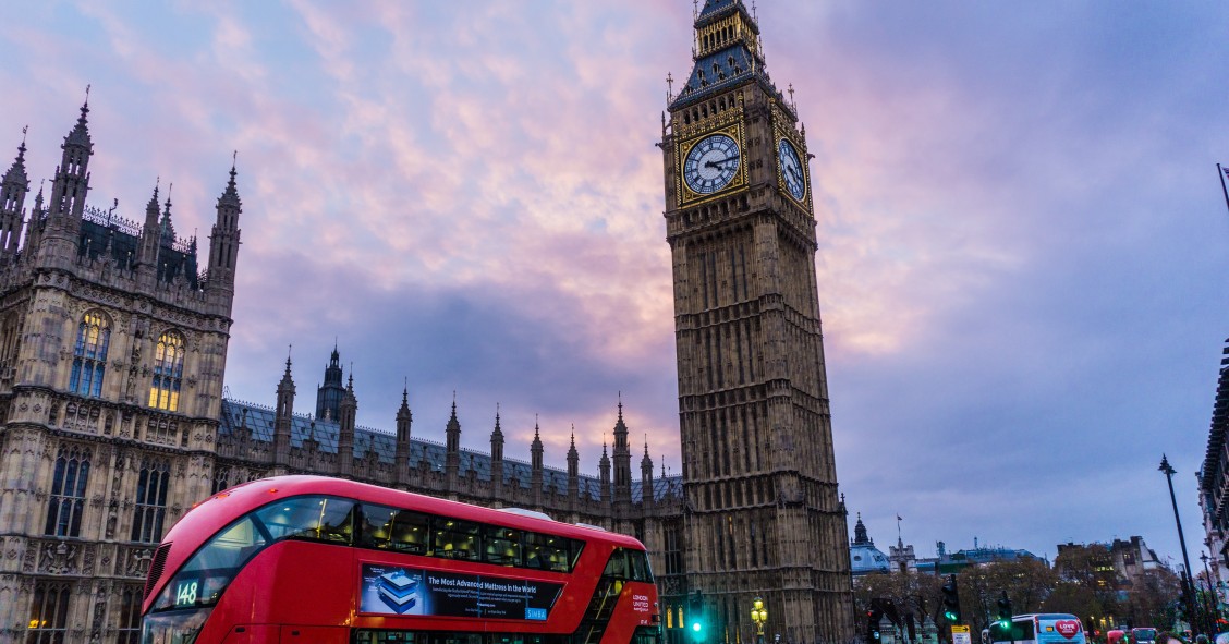 Banco de Inglaterra mantem juros inalterados