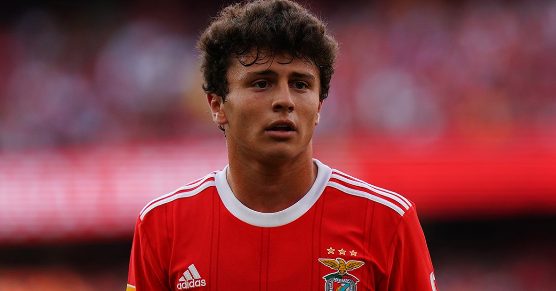 João Neves jogador