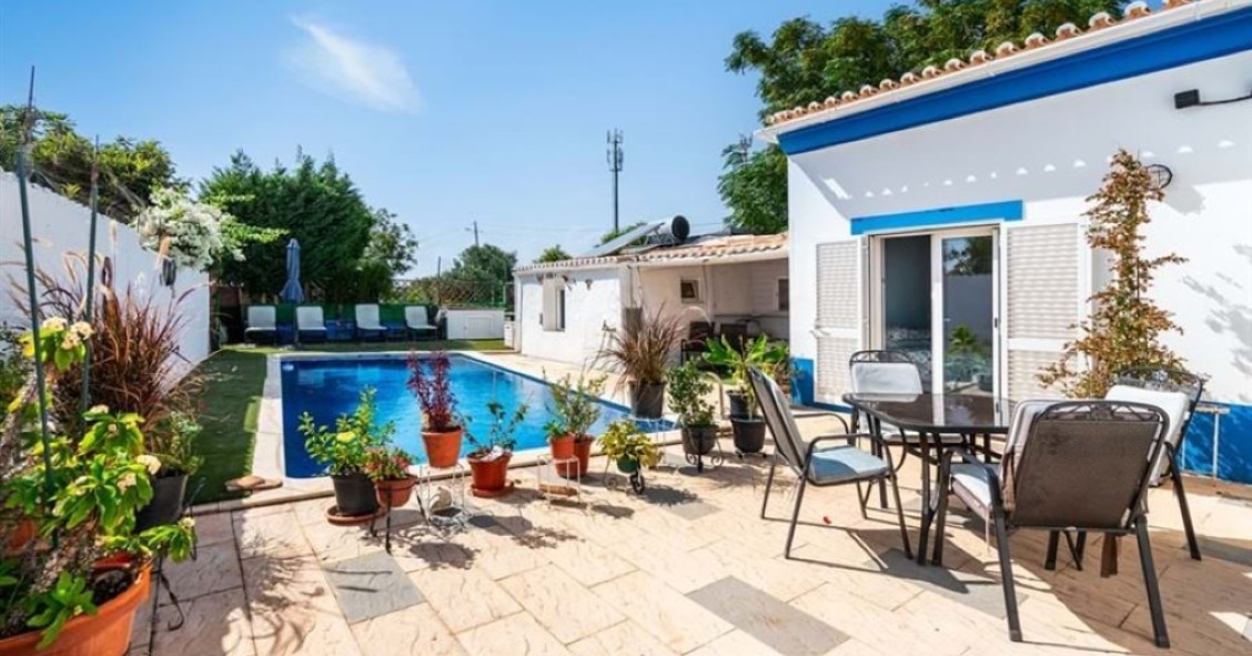Casas à venda perto de Espanha
