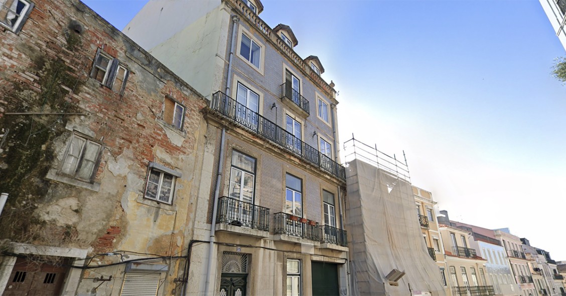 Atraso nos licenciamentos