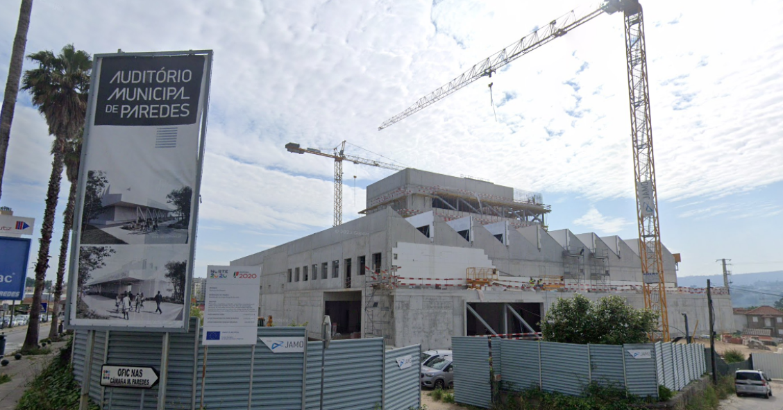 Centro cultural na zona do Porto