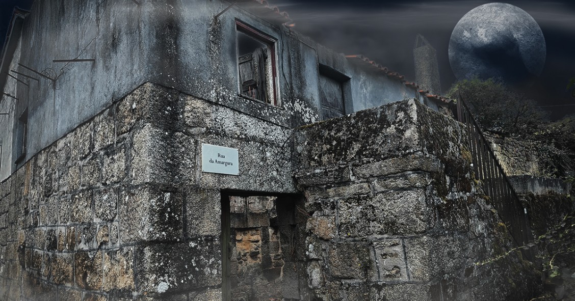 Halloween: casas à venda para restaurar