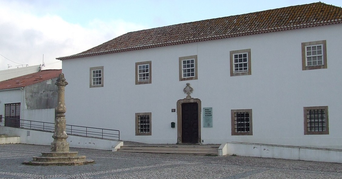 Museu Municipal Professor Raul de Almeida