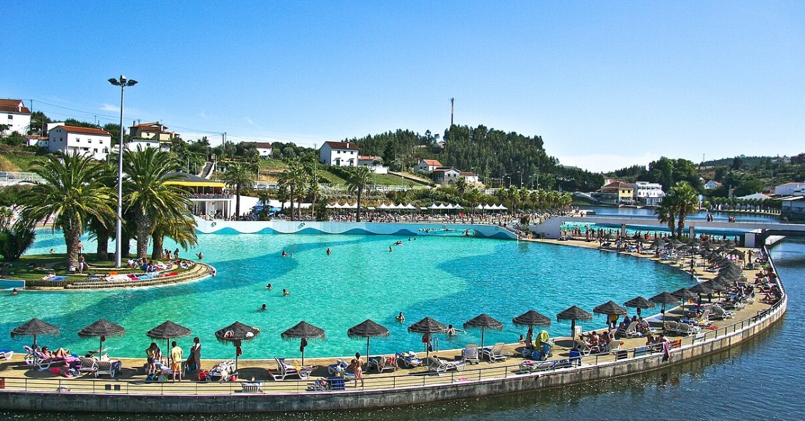 Piscina de ondas