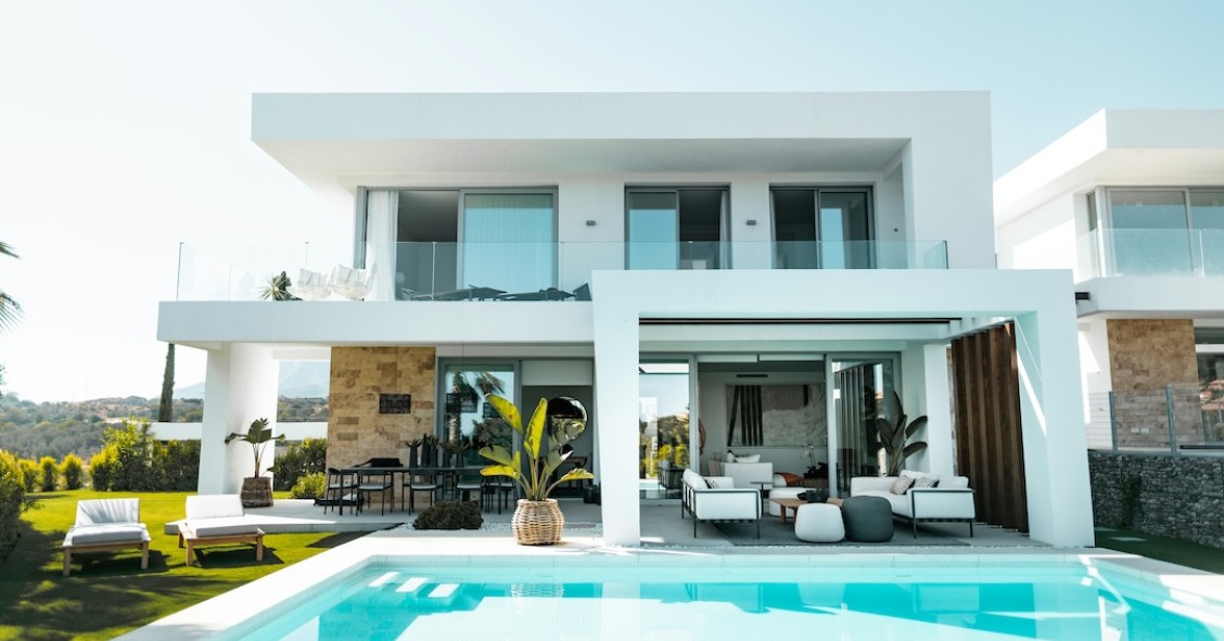 casa de luxo com piscina