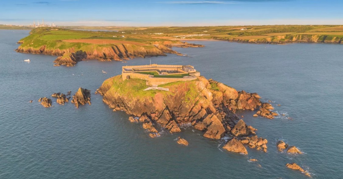 Thorne Island