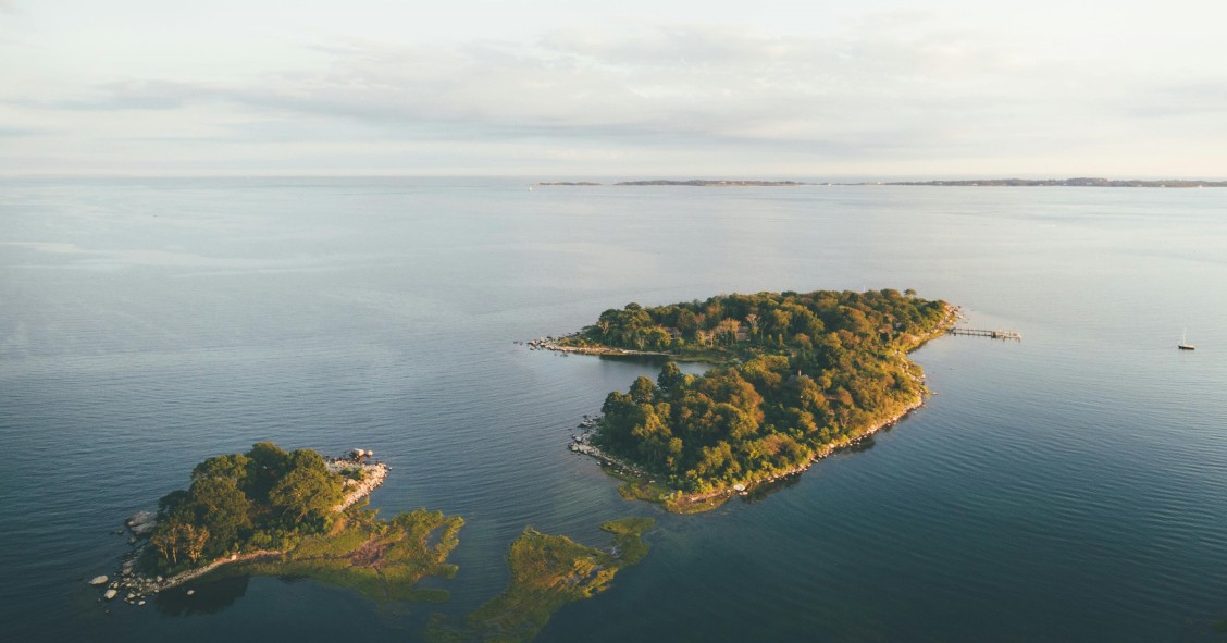 Supershe Island