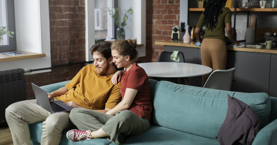 Jovens que dividem casa