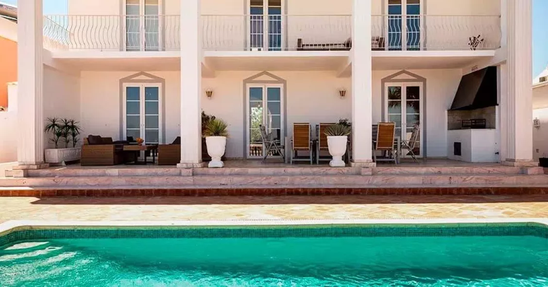 Casa em Moncarapacho e Fuseta, Faro - 1.170.000 euros