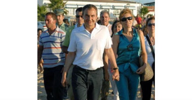 zapatero e a sua família compraram a casa em 2007 zapatero põe à venda a sua casa de praia em almeria