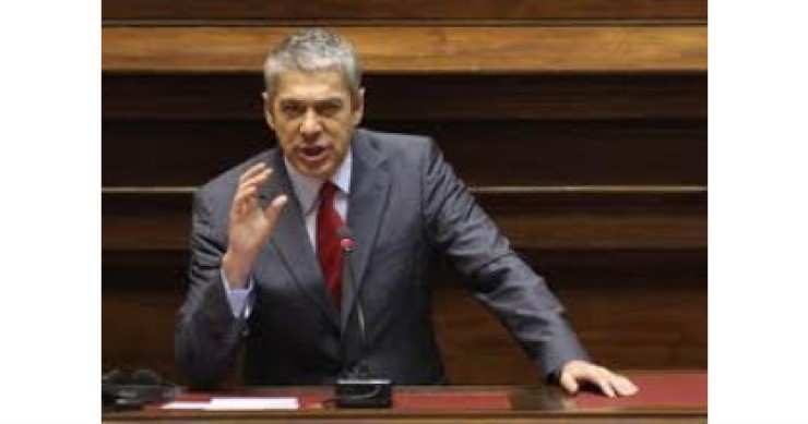 sócrates: novas medidas “não violam acordo com psd”